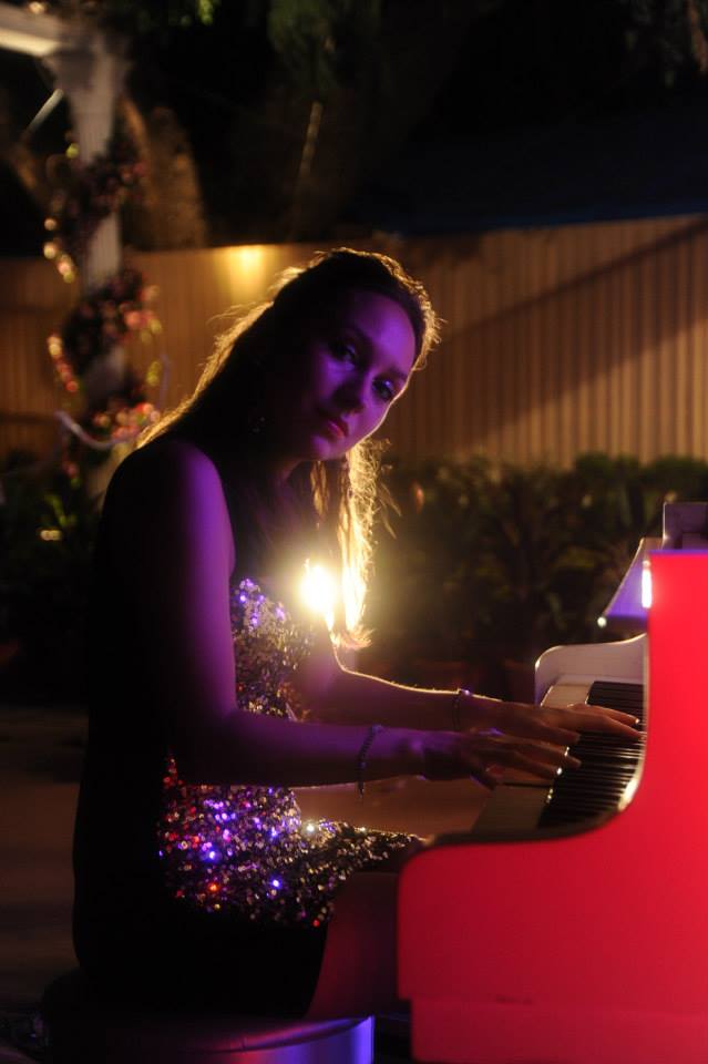 piano player agra